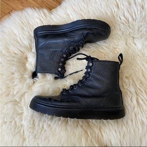 Dr. Martens Disc in Black Montreal Lux Size 6